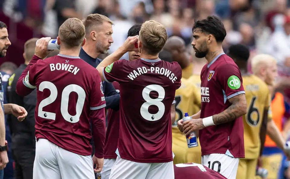 乐竞体育-英超倒计时；西汉姆今晚临场应变；细节引发关注；态度坚定；球队文化再被提及的简单介绍